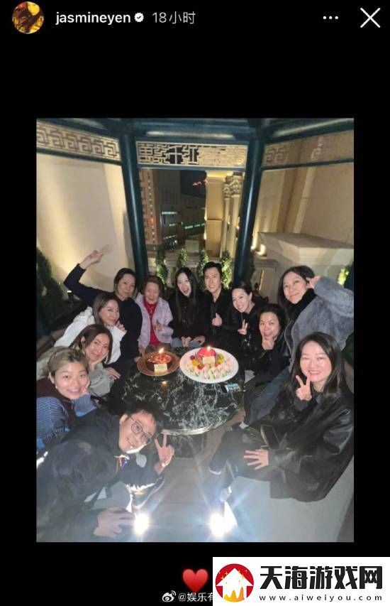 甄子丹女儿晒生日美照